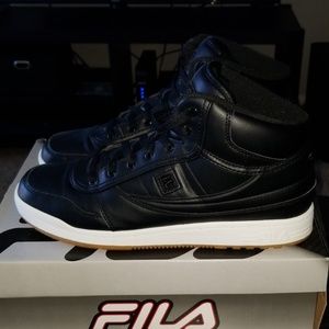 Fila Mid Cut Sneakers